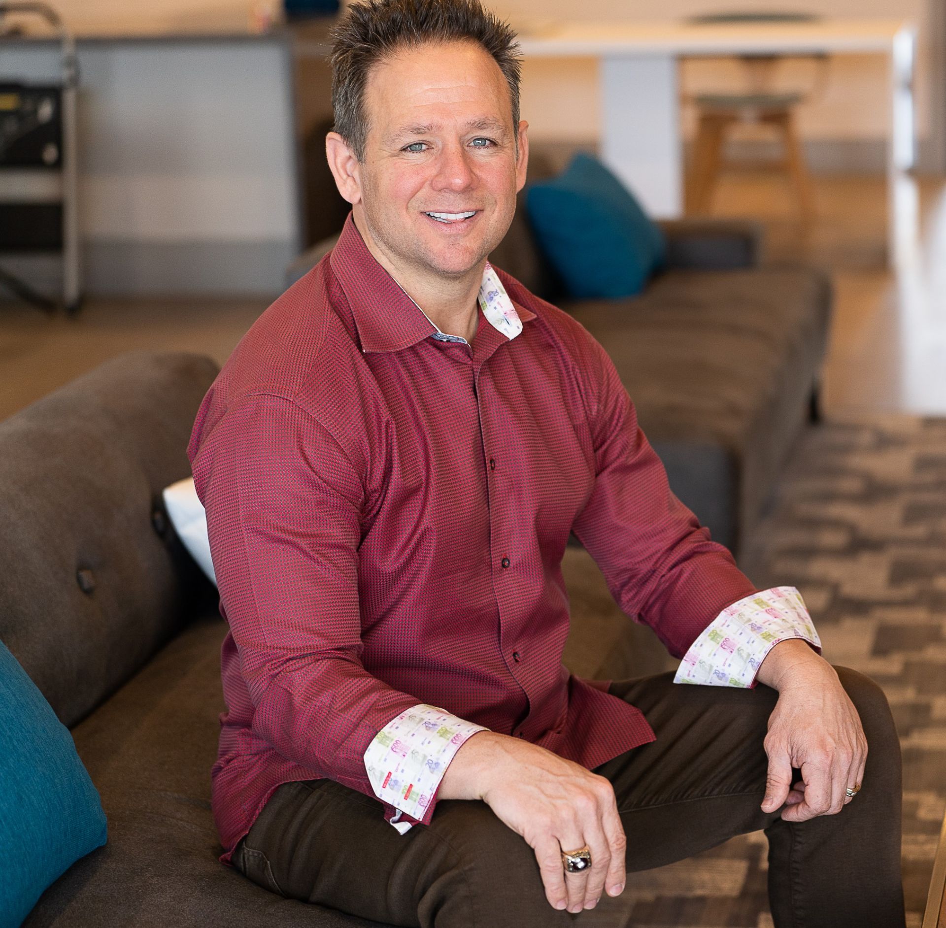 Doctor Huzz High profile health for high profile people - Dr. Buzz Mingin